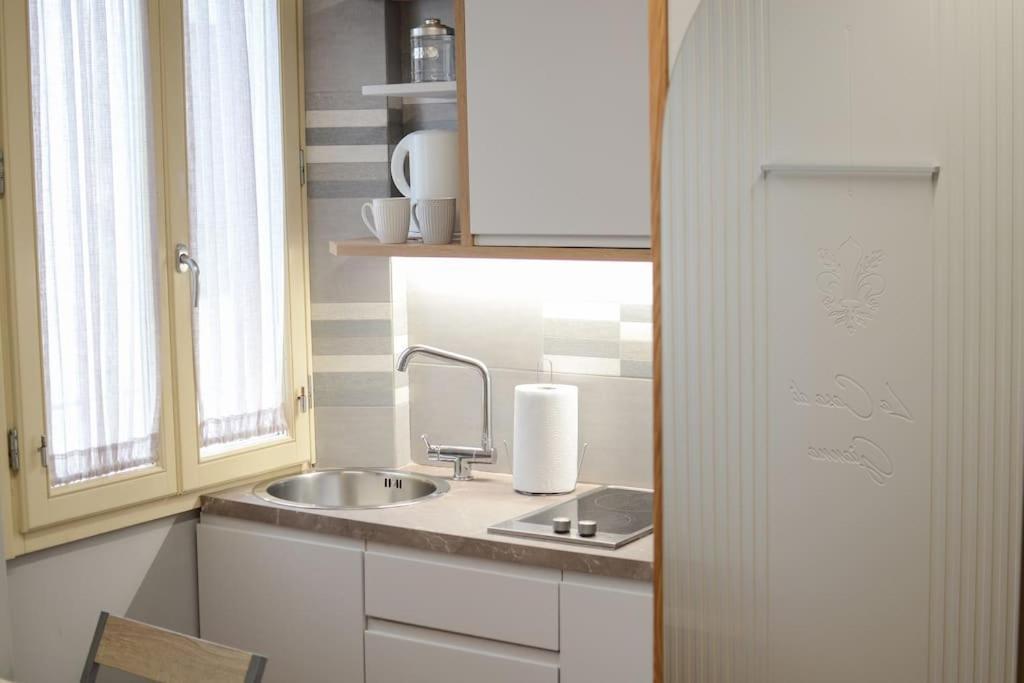 Keys Of Italy - Sgiuseppe 18 - Monolocale Intimo E Conveniente A Santa Croce Apartment Firenze Bagian luar foto